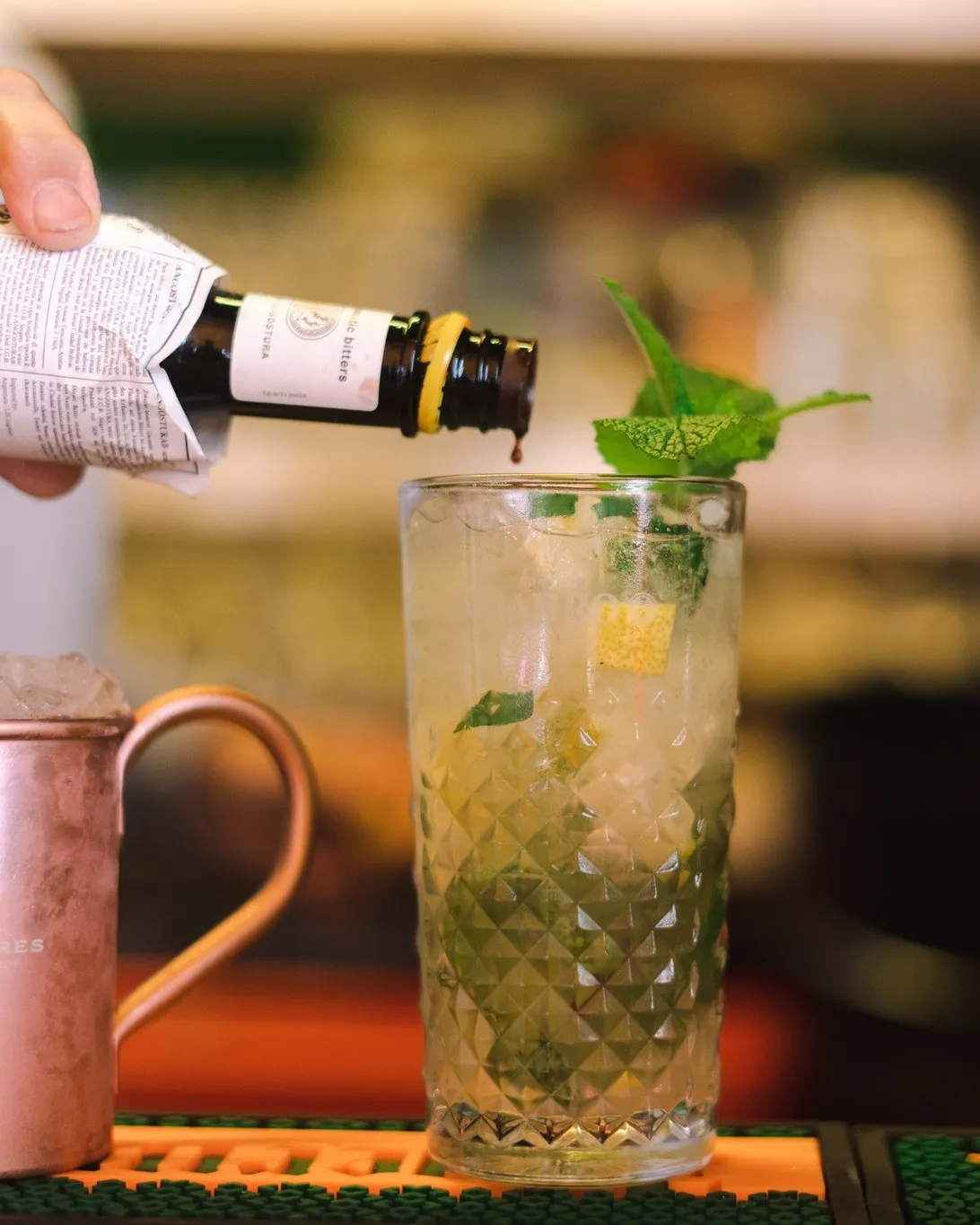 Mojito con hierbabuena y lima